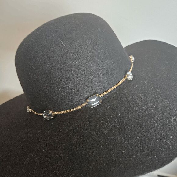 Juicy Couture Wide Brim Floppy Hat Bejeweled with Gold Chains NWT Women's Black - Picture 7 of 8